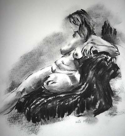 charcoal study of nude, in the life drawing class, liverpool, lydiate and southport, merseyside